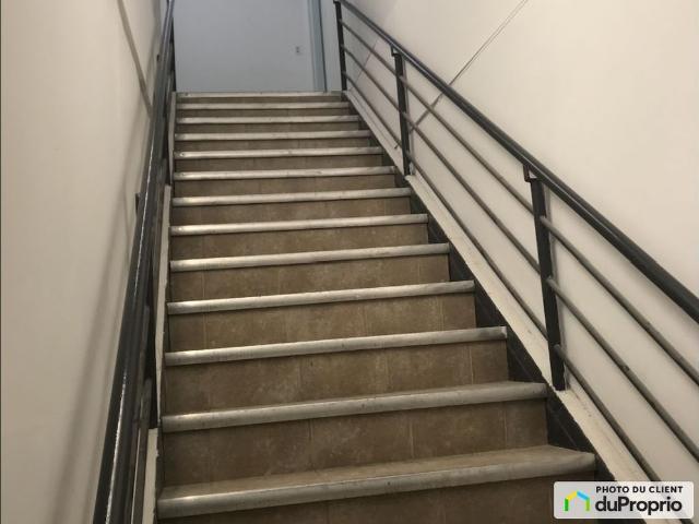 Room for rent in Saint-Pierre, Montréal