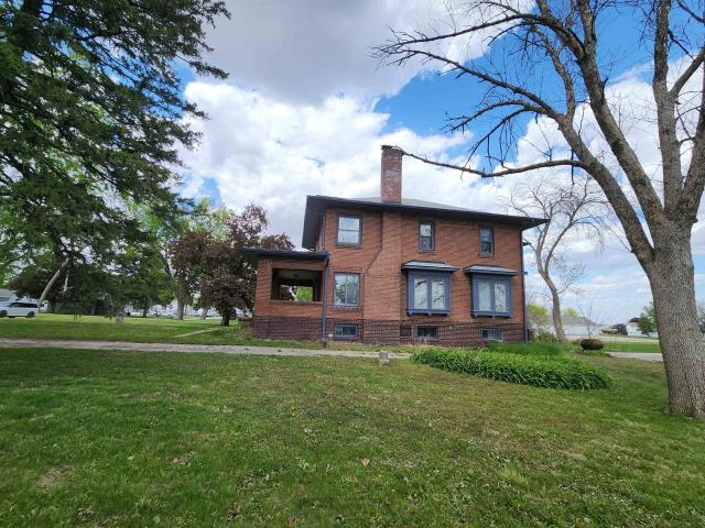 House for sale in Mallard, Iowa