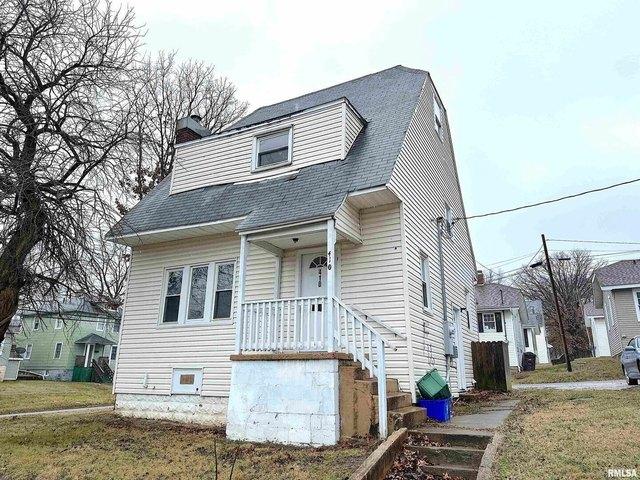 House for sale in Carbondale, Illinois