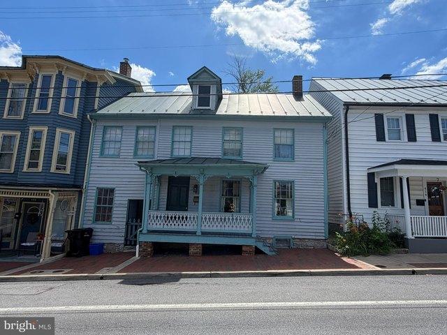 Townhouse for sale in Virginia