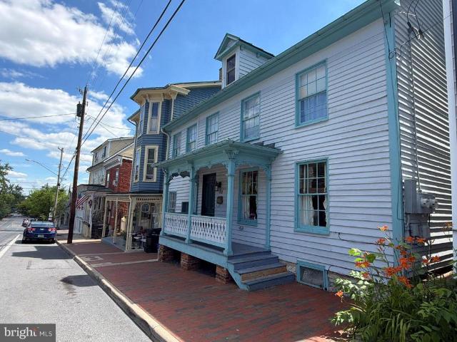 Townhouse for sale in Virginia