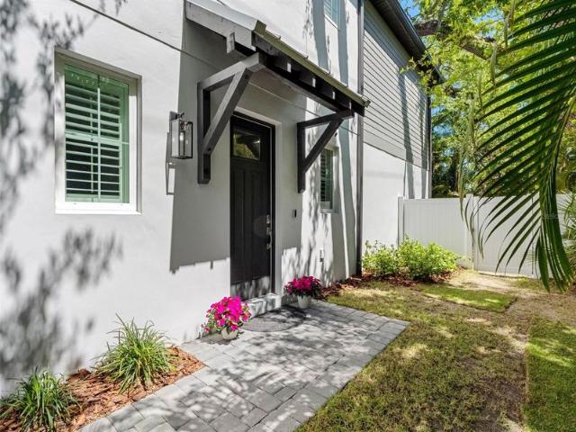 Townhouse for sale in Tampa