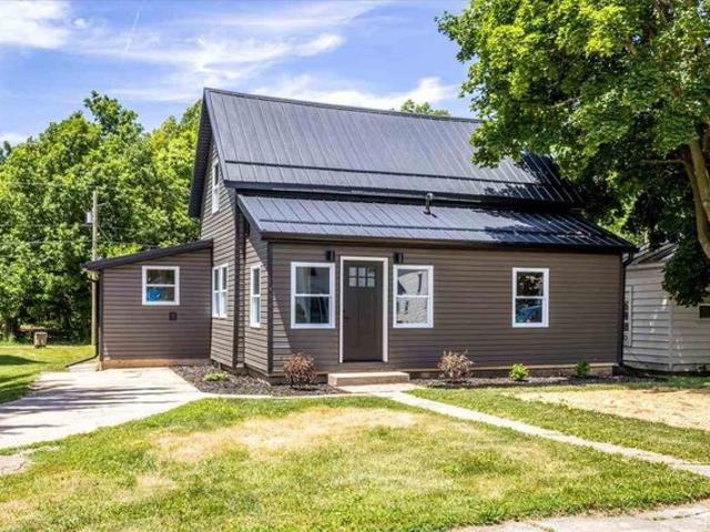 House for sale in Winchester, Indiana