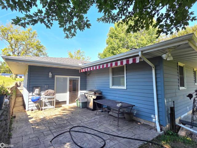 House for sale in Osceola, Iowa