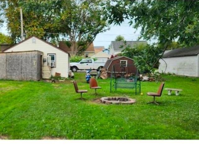 House for sale in Albert Lea, Freeborn County