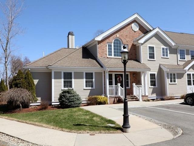 Condo for sale in Wakefield, Massachusetts