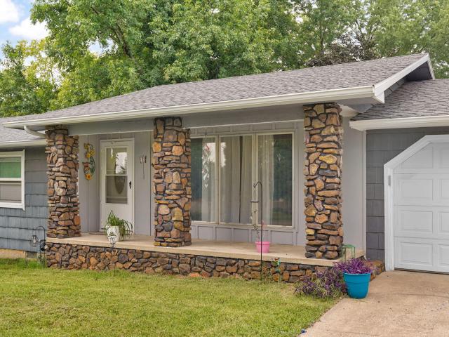 House for sale in Monett, Missouri