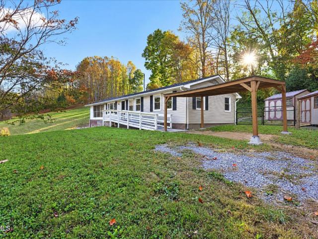 House for sale in Unicoi, East Tennessee