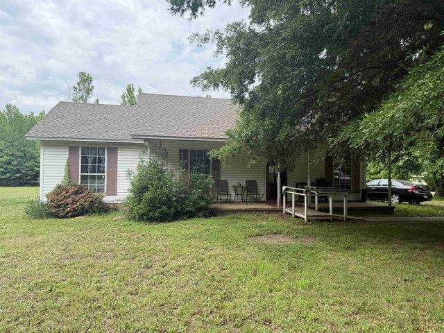 House for sale in Ark