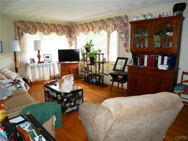 House for sale in Oneida, New York