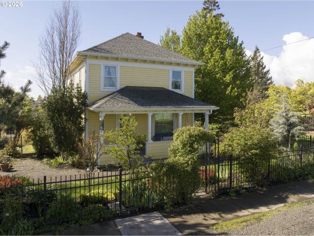 House for sale in Oregonia