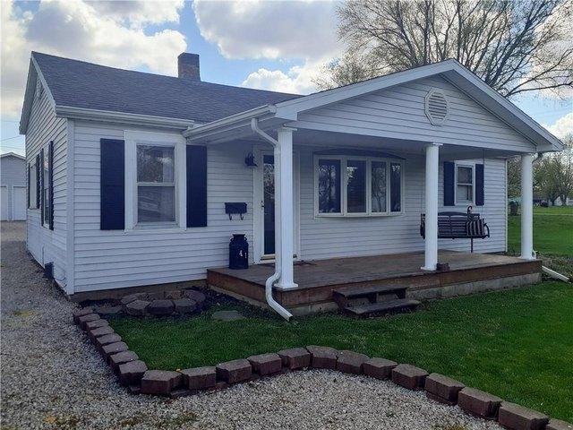 House for sale in Edgar, Illinois