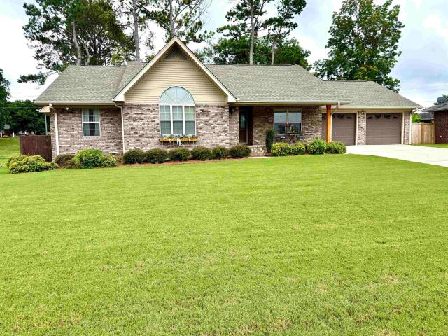 House for sale in Muscle Shoals, Alabama