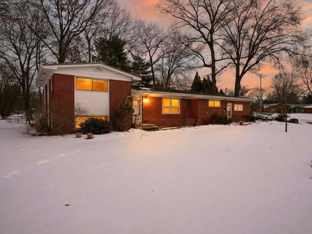 House for sale in Saint Charles, Michigan