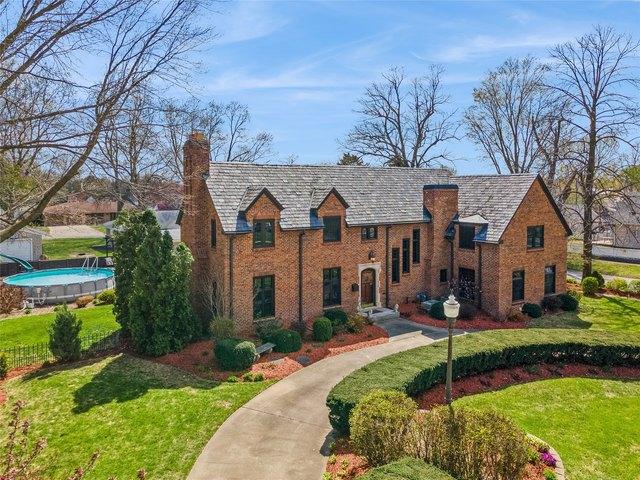 House for sale in Knoxville, Iowa