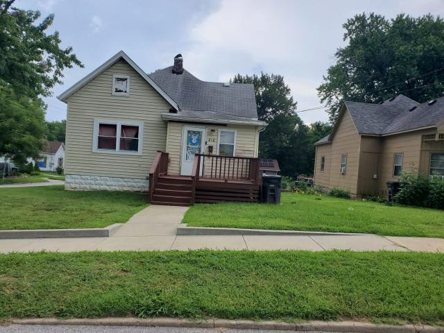 House for sale in Carbondale, Illinois