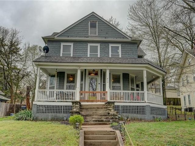 House for sale in Excelsior Springs, Missouri