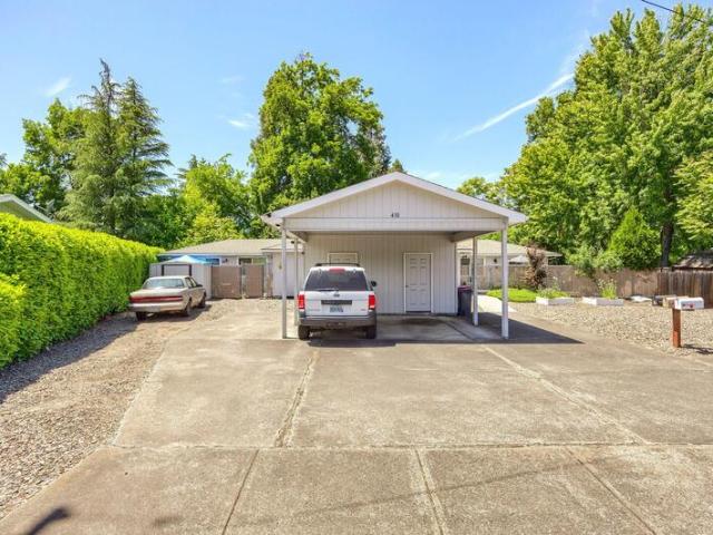 Duplex for sale in Medford