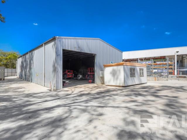 Warehouse for rent in Toombul, Queensland