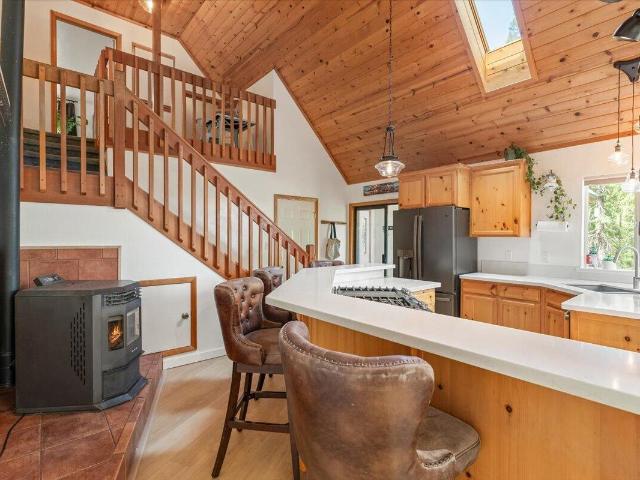 House for sale in Weed, California