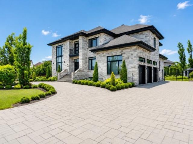House for sale in Brossard, Quebec