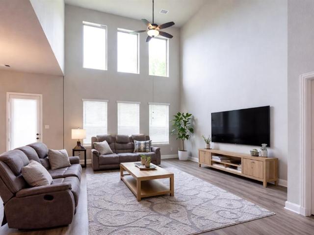 Townhouse for sale in Arlington, Texas