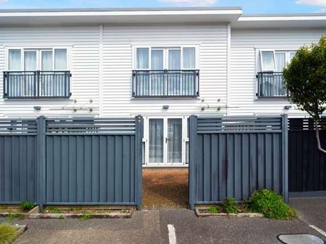 Apartment for sale in Onehunga