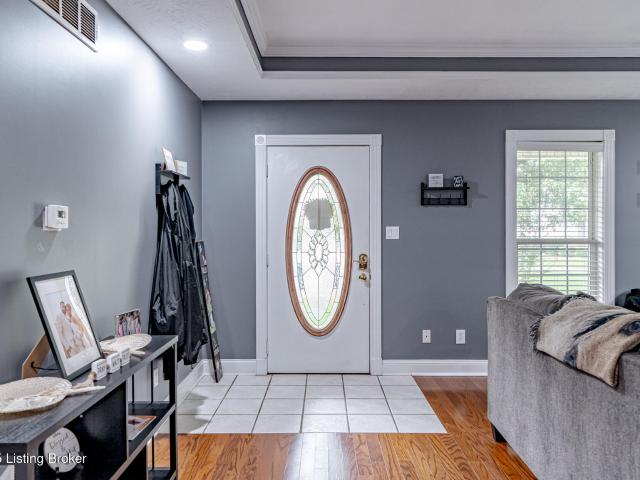 House for sale in Simpsonville, Kentucky
