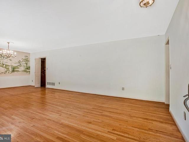 House for sale in Halifax Heights, Towson