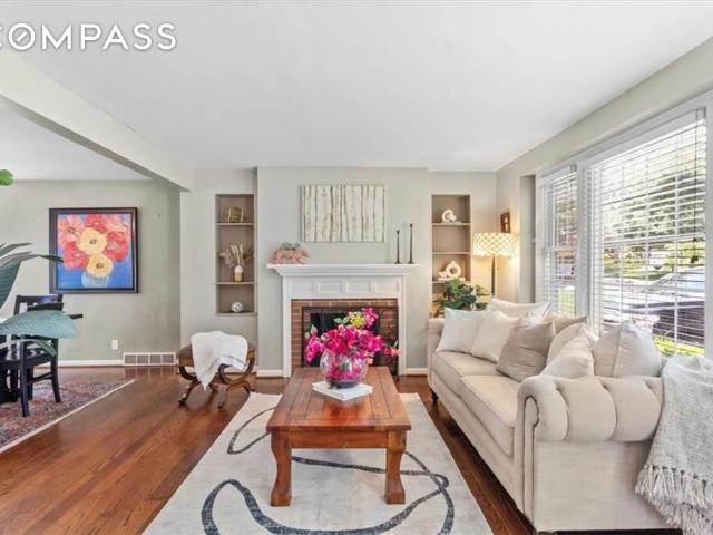 House for sale in Prairie Village