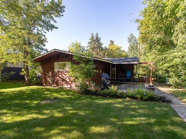 House for sale in Alberta