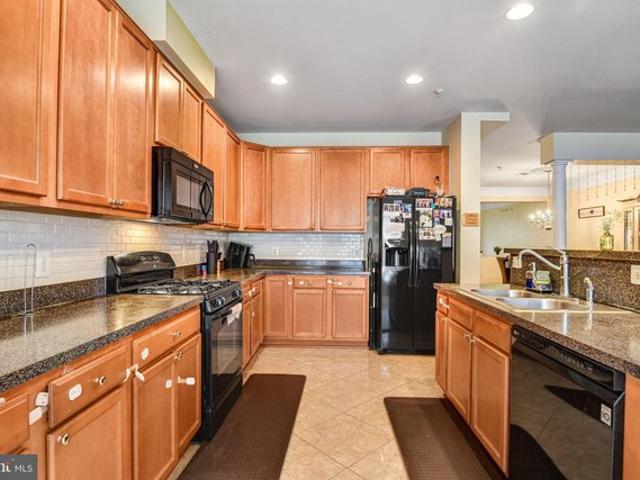 Condo for sale in Virginia