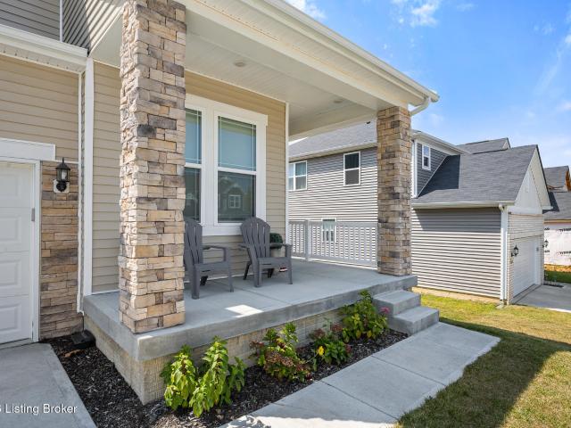 House for sale in La Grange, Kentucky
