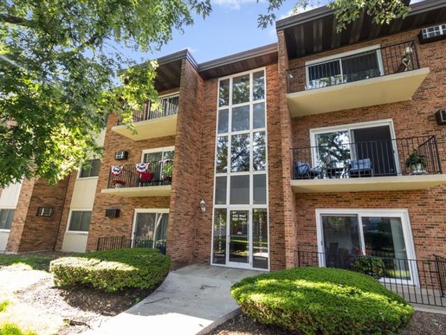 Condo for sale in Oak Lawn, Illinois
