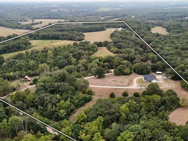 House for sale in Clever, Missouri
