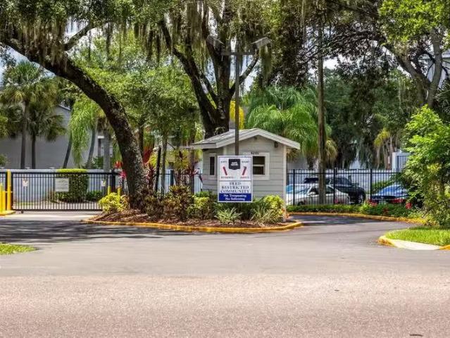 Condo for sale in Tampa