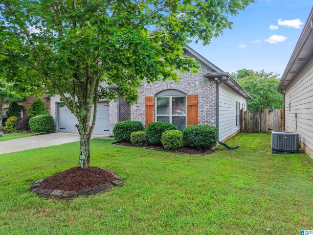 House for sale in Moody