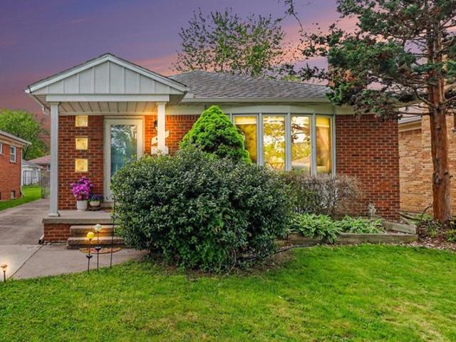 House for sale in Dearborn Heights, Michigan
