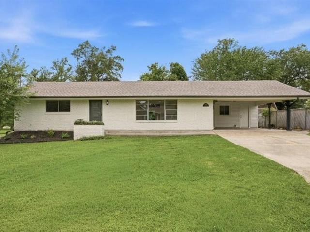 House for sale in Lake Charles, Louisiana