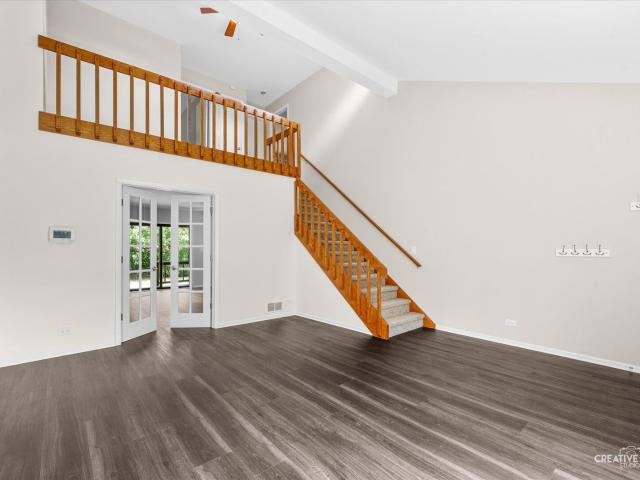 Townhouse for sale in Westmont, Illinois