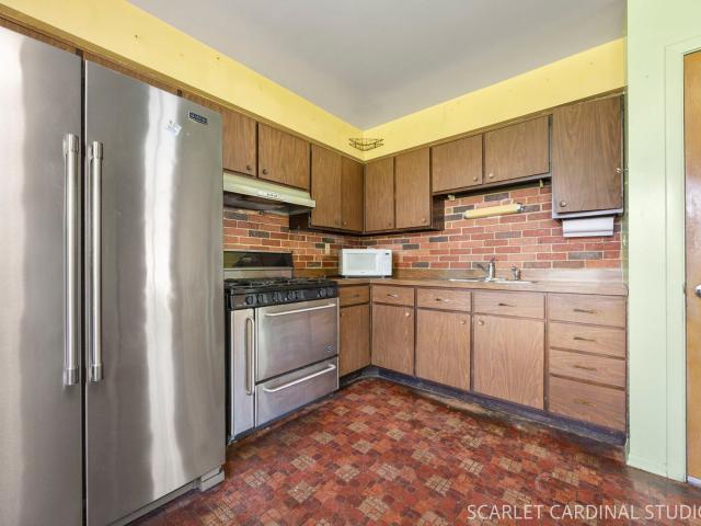 House for sale in Westmont, Illinois
