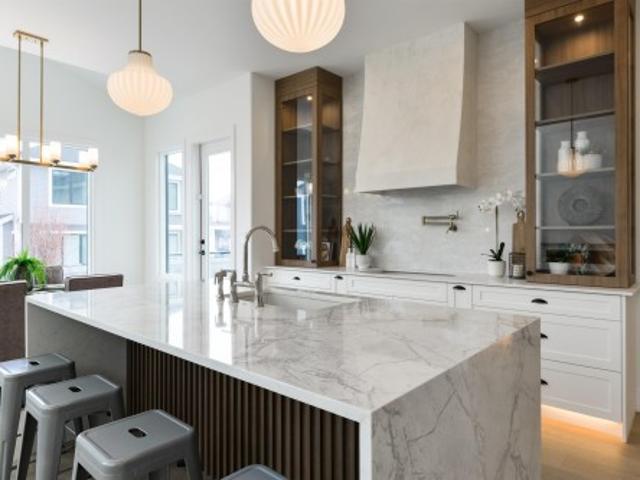 House for sale in Wedgewood, Alberta