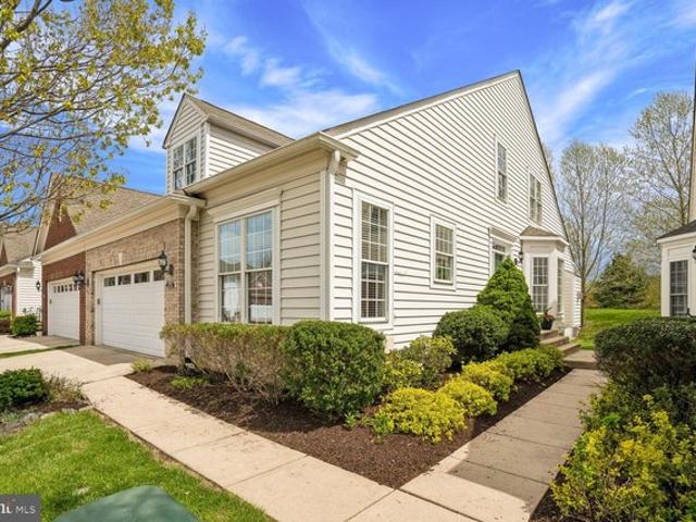 Condo for sale in Ellicott City, Maryland