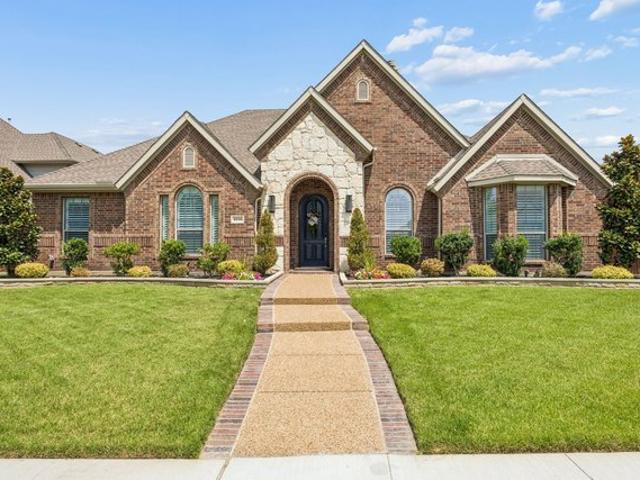 House for sale in Carrollton, Texas