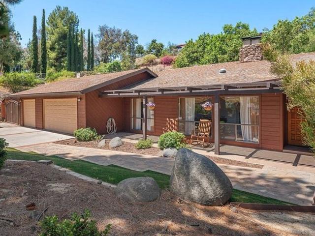 House for sale in La Mesa, California