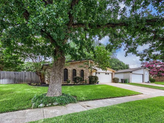 House for sale in Arlington, Texas