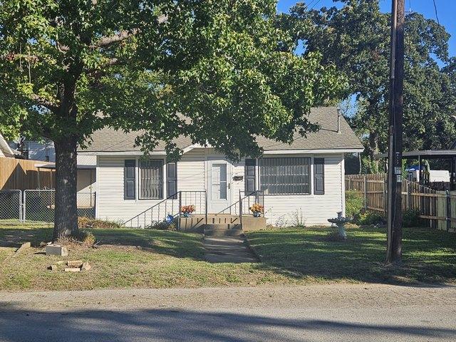 House for sale in Haltom City, Tarrant County