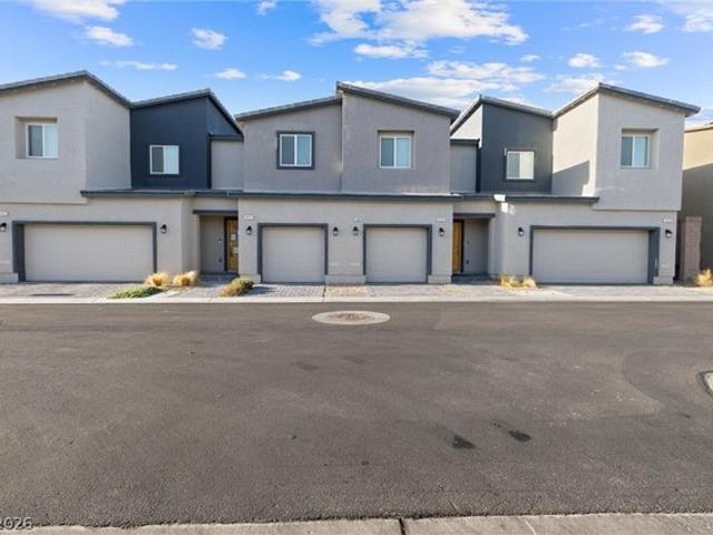 Townhouse for sale in North Las Vegas, Nevada