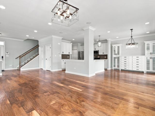 Townhouse for sale in Aurora, Illinois
