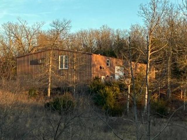 House for sale in Theodosia, Missouri